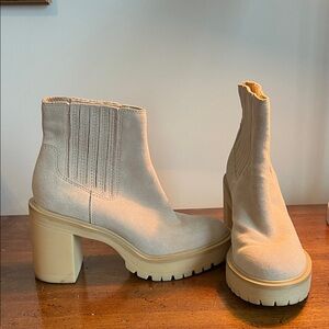 Dolce Vita Cream Platform Chelsea Heeled Boots
